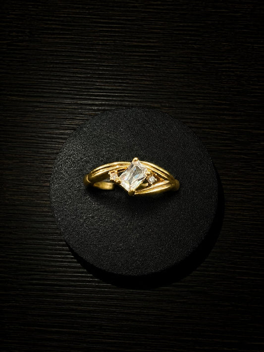 Gold Diamond Wave Ring