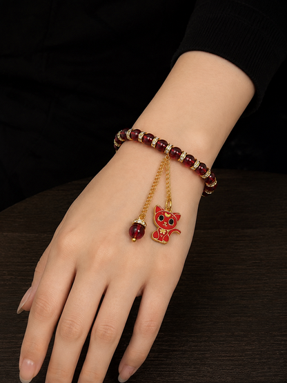 Lucky Red Cat Charm Beaded Bracelet