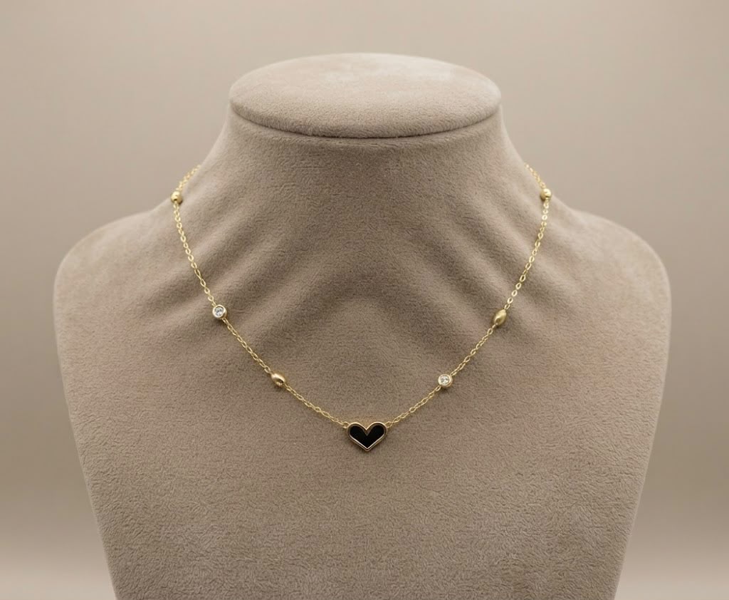 Black Heart Pendant Gold Necklace with Zircon Accents (stainless steel)