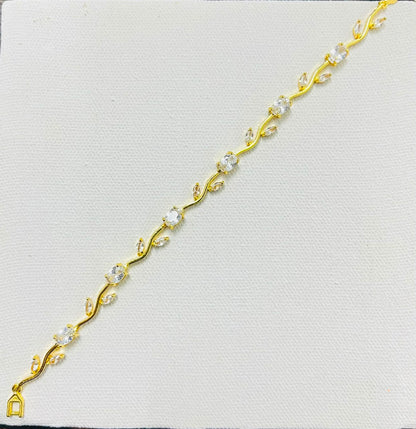 Classic White Tulip Gemstone Bracelet (stainless steel)